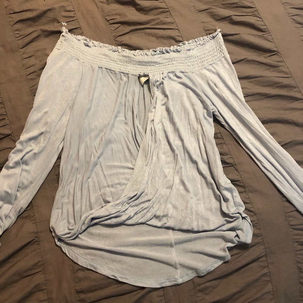 Vintage Havana Women’s Blue Off the Shoulder Shirt